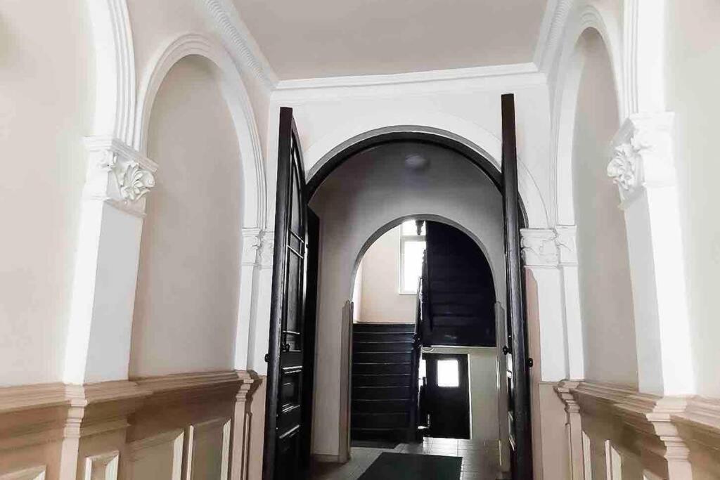 Zentraler Altbau Am Clara-Zetkin-Park, Rb-Arena Um Die Ecke, Netflix Inklusive Лейпциг Экстерьер фото