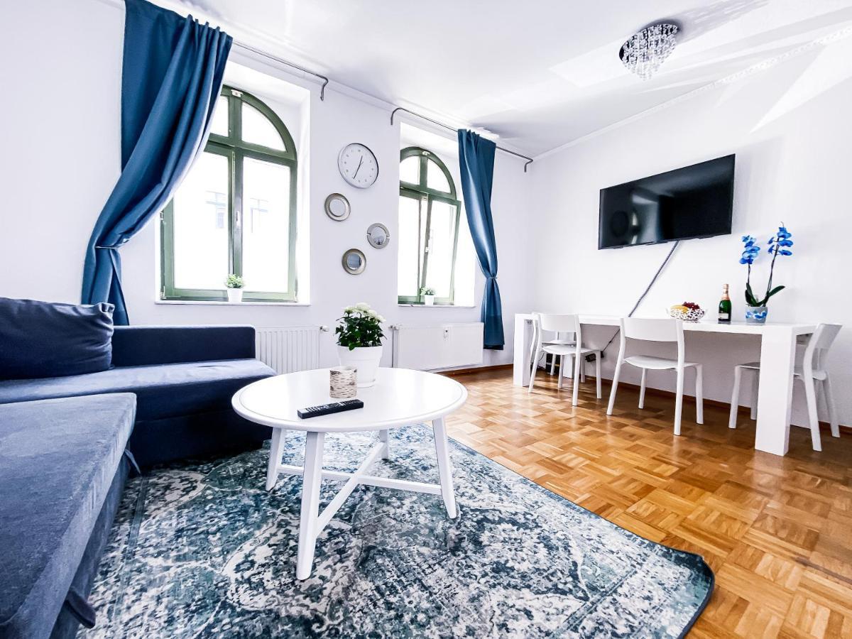 Zentraler Altbau Am Clara-Zetkin-Park, Rb-Arena Um Die Ecke, Netflix Inklusive Лейпциг Экстерьер фото