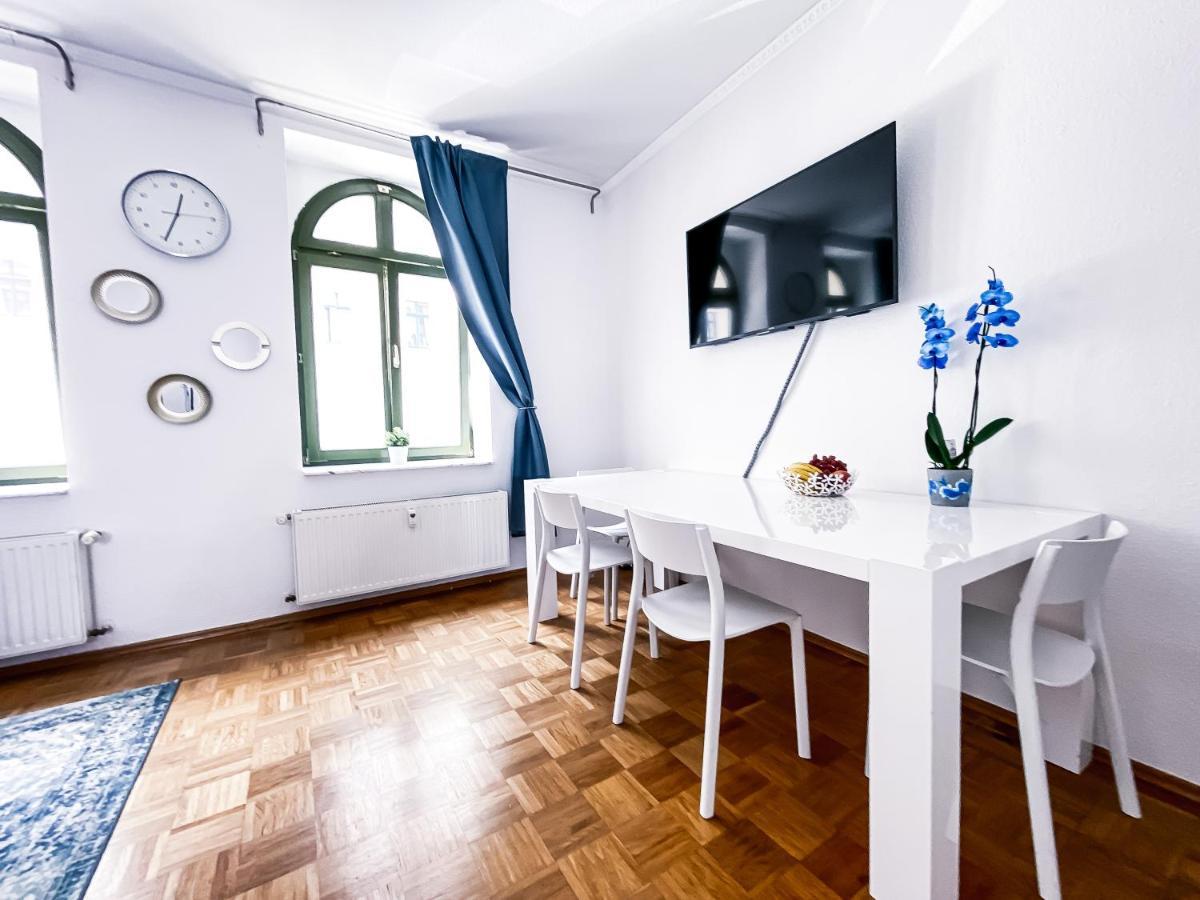 Zentraler Altbau Am Clara-Zetkin-Park, Rb-Arena Um Die Ecke, Netflix Inklusive Лейпциг Экстерьер фото