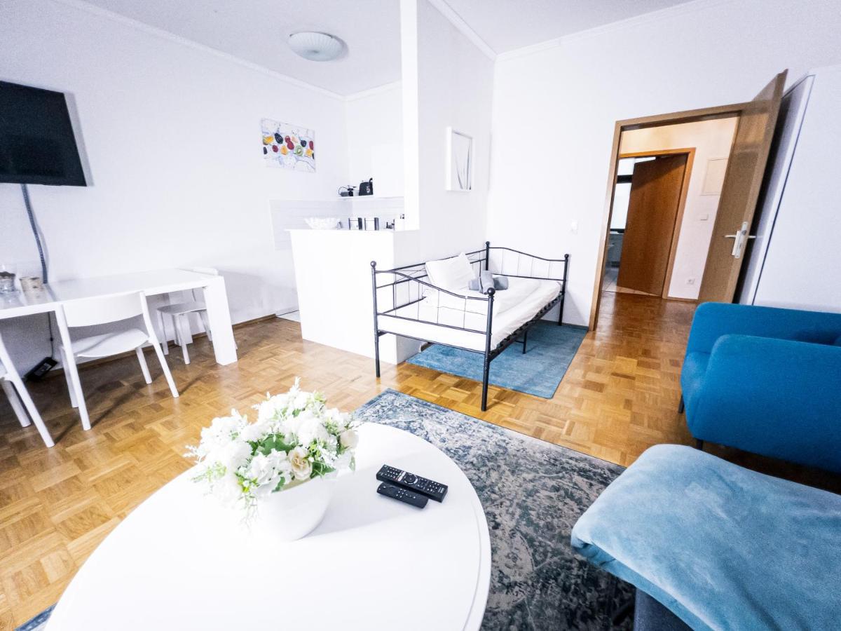 Zentraler Altbau Am Clara-Zetkin-Park, Rb-Arena Um Die Ecke, Netflix Inklusive Лейпциг Экстерьер фото